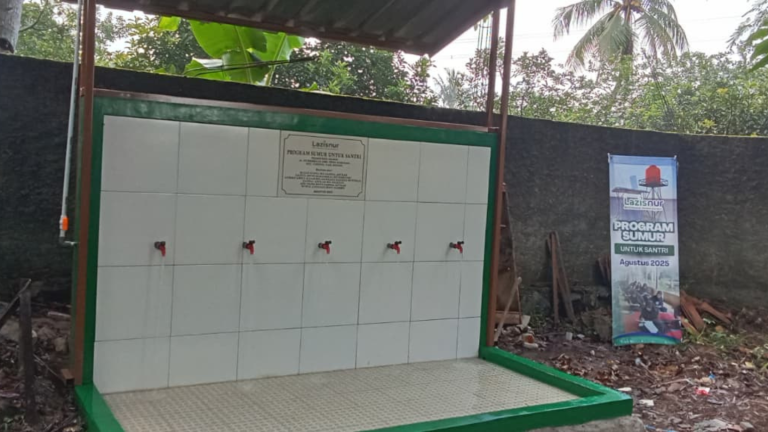 Aliran Pahala Tak Terputus: Sumur Baru untuk 150 Santri Putri Pesantren Annur